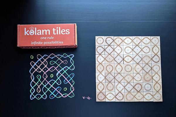 The game Kolam Tiles 