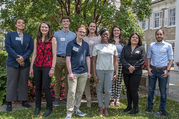 Research Experiences for Undergraduates program group shot